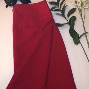 Red Worthington knee length business skirt.